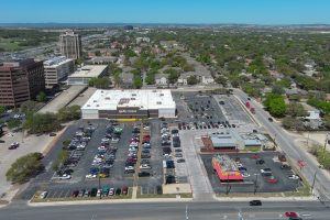 10103l-ExteriorPhoto-032026-20