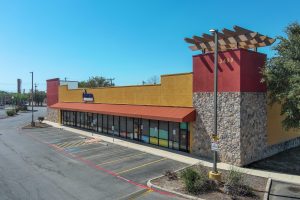 mercado-ExteriorPhoto-032126-16