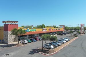 mercado-ExteriorPhoto-032126-22