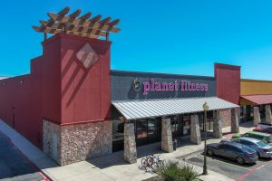 mercado-ExteriorPhoto-032126-68